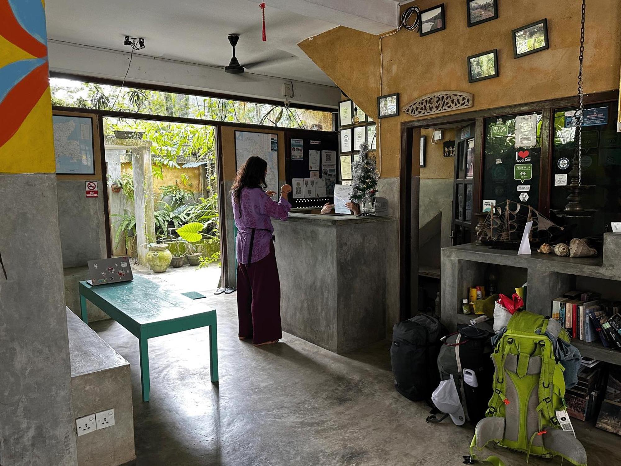 Cycling Backpacker Hostel Unawatuna Exterior foto